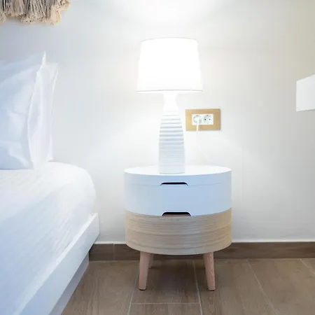 White Dream House * 科斯镇