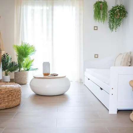 White Dream House * Kos-stad