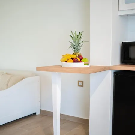 White Dream House Kosz